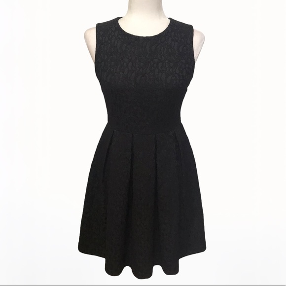 Vince Camuto Lace Fit & Flare Mini Dress - 2/4 - Picture 16 of 17